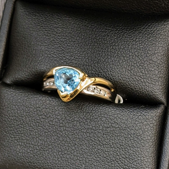handmade Jewelry - Trillion cut blue topaz and diamond ring